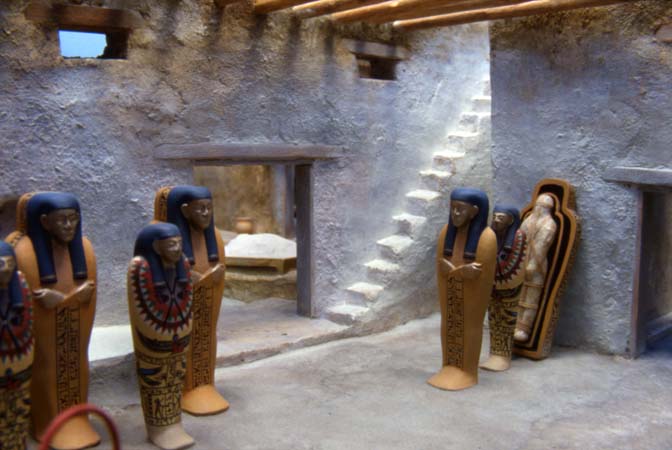 Field Museum_Mummification7